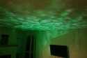 PROJEKTOR LED RGB BLUETOOTH Z WBUDOWANYM GŁOŚNIKIEM I SENSOREM DŹWIĘKU STEROWANY PILOTEM