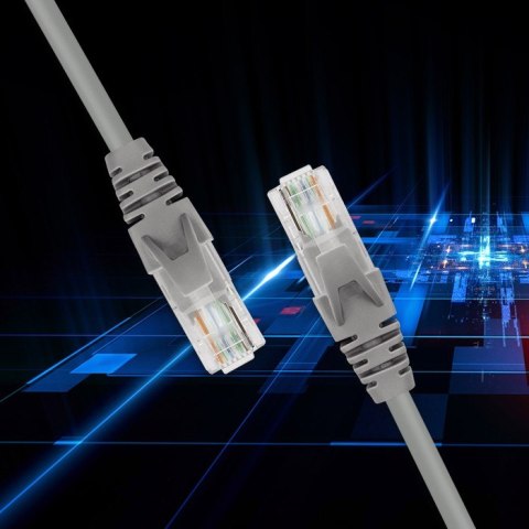 Qoltec Kabel Patchcord UTP | CAT5e | 2 x RJ-45 | 5m | High speed | Gold