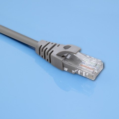 Qoltec Kabel Patchcord UTP | CAT5e | 2 x RJ-45 | 5m | High speed | Gold