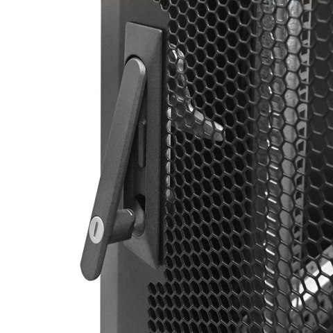 Qoltec Szafa RACK 19" | 15U | 600 x 600 x 855 | perforowane drzwi | stojąca | nóżki + kółka | stalowa obudowa | zamek