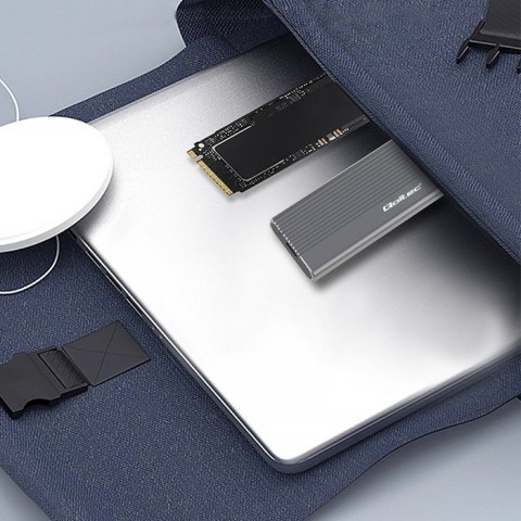 Qoltec Aluminiowa Obudowa | Kieszeń na dysk SSD M.2 | SATA | NGFF | USB-C | Super speed 6Gb/s | 2TB | Szary