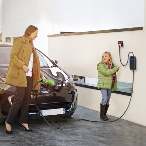 Qoltec Mobilna ładowarka do samochodu elektrycznego EV z regulacją 2w1 Typ2 | 11kW | CEE 5 PIN | LCD | 3 fazy | Przenośna |5m