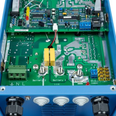 BlueSolar PWM-LCD&USB 48V-10A