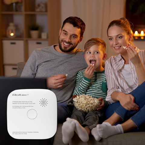 Qoltec Certyfikowany bezprzewodowy Czujnik dymu z baterią | Tuya | Wi-fi | żywotność sensora 10 lat | alarm 85dB | LED
