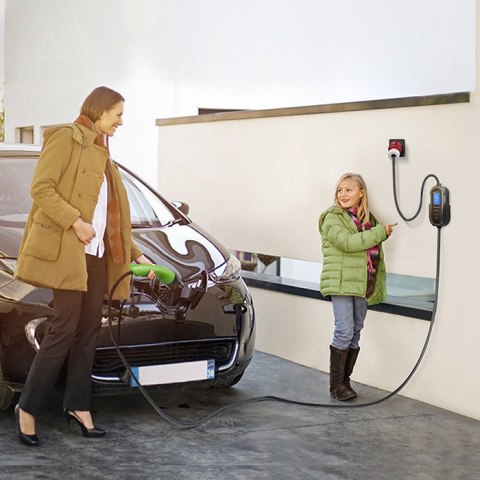 Qoltec Mobilna ładowarka do samochodu elektrycznego EV z regulacją 2w1 Typ2 | 7kW | 230V | CEE 32A | Wi-fi | TUYA | SMART LIFE |